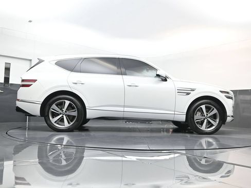 Used 2022 Genesis GV80 2.5T w/ Advanced Package 02 AWD/4WD image 25