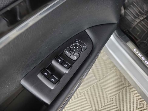 Used 2022 Lincoln Nautilus Reserve image 52