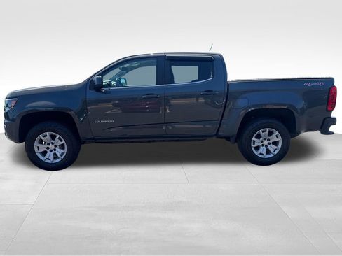 Used 2017 Chevrolet Colorado LT w/ LT Convenience Package AWD/4WD image 2
