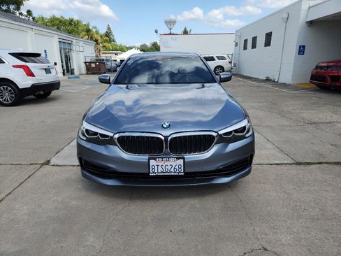 Used 2019 BMW 530i w/ Convenience Package RWD image 8