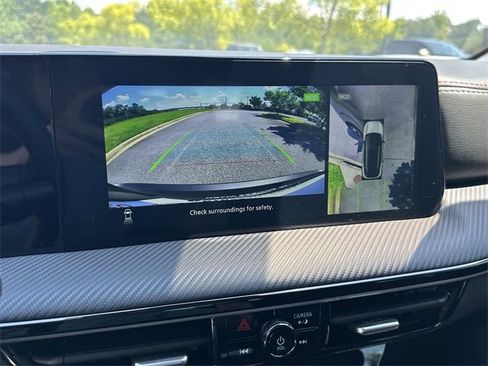 New 2025 Nissan Kicks SR image 23