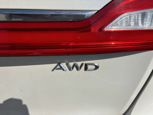 Used 2016 Lincoln MKX Select w/ Select Plus Package image 20