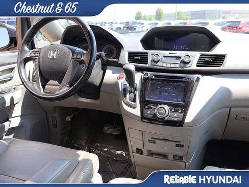 Used 2015 Honda Odyssey EX-L image 39