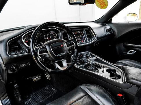 Used 2018 Dodge Challenger SXT Plus RWD image 18