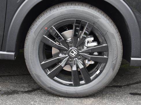 New 2027 Honda HR-V Sport image 10