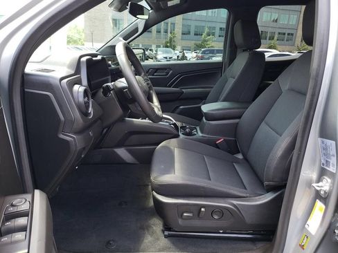 Used 2024 Chevrolet Colorado Trail Boss w/ Advanced Trailering Package AWD/4WD image 15