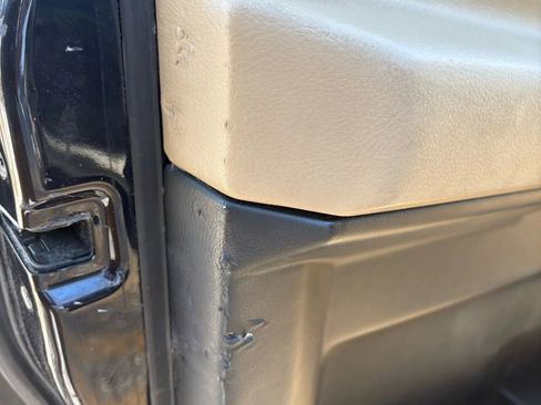 Used 2008 Land Rover LR3 SE image 6