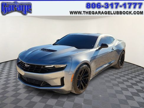 Used 2022 Chevrolet Camaro LT image 1
