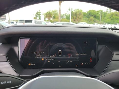 New 2026 GMC Acadia Elevation image 16