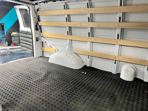Used 2025 Chevrolet Express 2500 w/ Driver Convenience Package RWD image 16