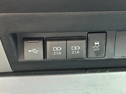 Used 2021 Toyota Tundra SR5 RWD image 27
