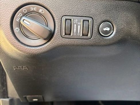 Used 2023 Dodge Charger R/T RWD image 25