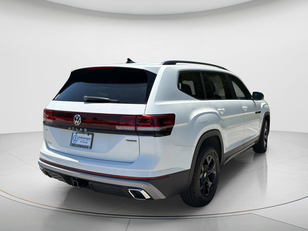 New 2026 Volkswagen Atlas Peak Edition AWD/4WD image 4