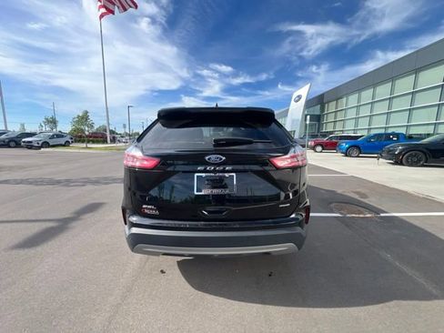 Used 2024 Ford Edge SEL w/ Convenience Package AWD/4WD image 6