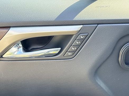 Used 2020 Lexus RX 350L FWD w/ Premium Package image 26