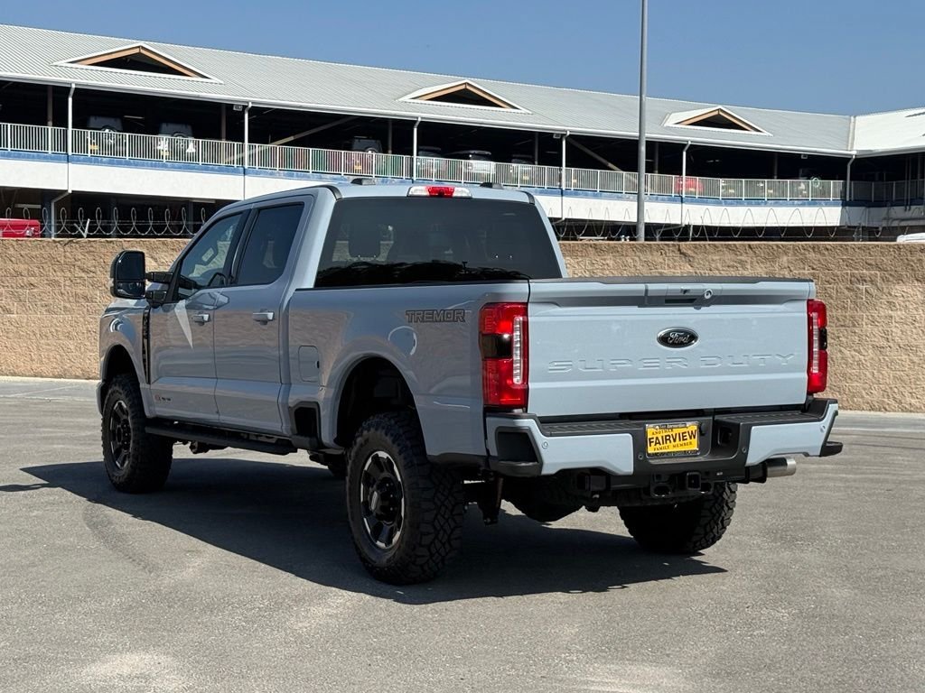 New 2026 Ford F250 Lariat w/ Tremor Off-Road Package AWD/4WD image 4