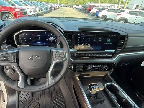 New 2026 Chevrolet Silverado 1500 RST w/ RST All Star Premium Package AWD/4WD image 21