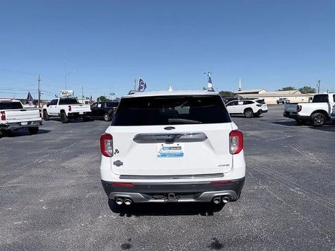 Used 2022 Ford Explorer King Ranch w/ Technology Package AWD/4WD image 4