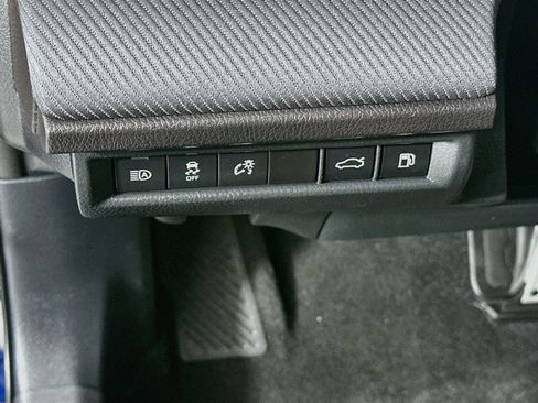 Used 2026 Toyota Camry SE w/ Convenience Package FWD image 16