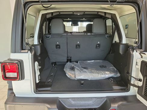 New 2026 Jeep Wrangler Unlimited Sport image 8