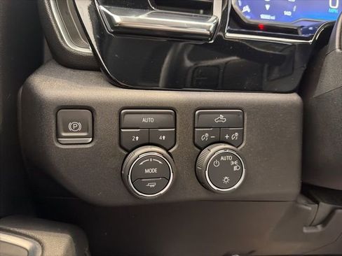 Certified 2023 Chevrolet Silverado 1500 LT w/ All Star Edition Plus AWD/4WD image 28