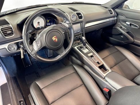Used 2014 Porsche Boxster S image 4