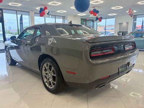 Used 2017 Dodge Challenger GT w/ Driver Convenience Group AWD/4WD image 10