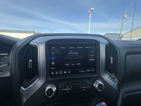 Certified 2020 GMC Sierra 1500 SLT w/ X31 Off-Road Package image 13