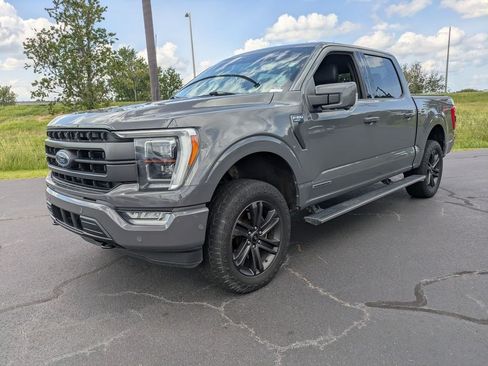 Used 2021 Ford F150 Lariat w/ Equipment Group 502A High AWD/4WD image 8