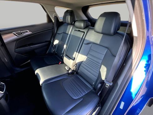 Certified 2023 Kia Sportage SX FWD image 18