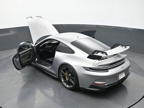 Certified 2024 Porsche 911 GT3 RWD image 24