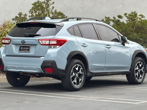 Used 2018 Subaru Crosstrek 2.0i Premium AWD/4WD image 2