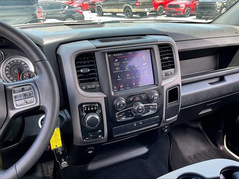 Used 2021 RAM 1500 Tradesman w/ Chrome Plus Package AWD/4WD image 10