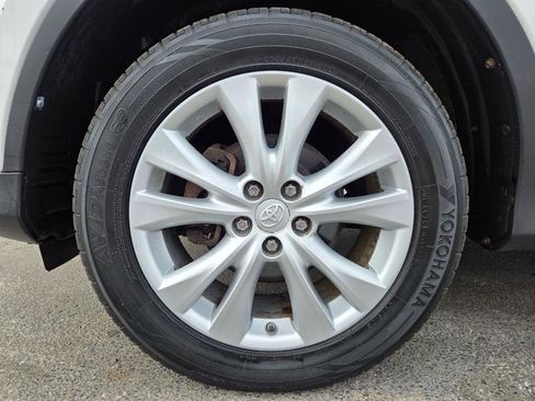 Used 2014 Toyota RAV4 Limited AWD/4WD image 32