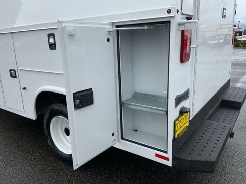 New 2025 Ford E-350 and Econoline 350 Super Duty w/ Power Equipment Group RWD image 10