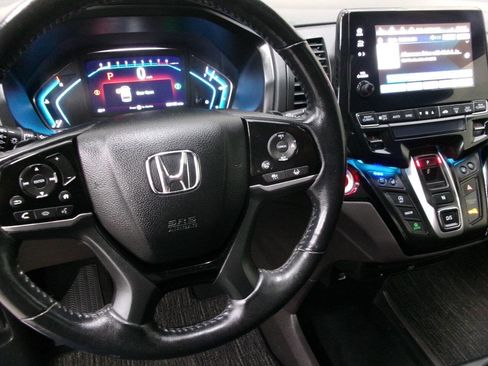 Used 2022 Honda Odyssey Elite image 35
