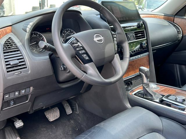Used 2024 Nissan Armada SL w/ Captain's Chairs Package AWD/4WD image 19