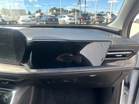 Used 2025 Audi Q5 Premium Plus image 28