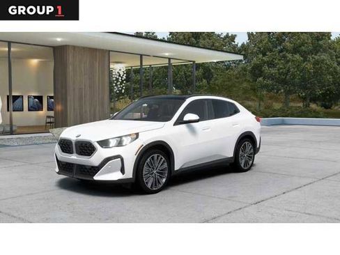 New 2026 BMW X2 xDrive28i w/ Convenience Package AWD/4WD image 1