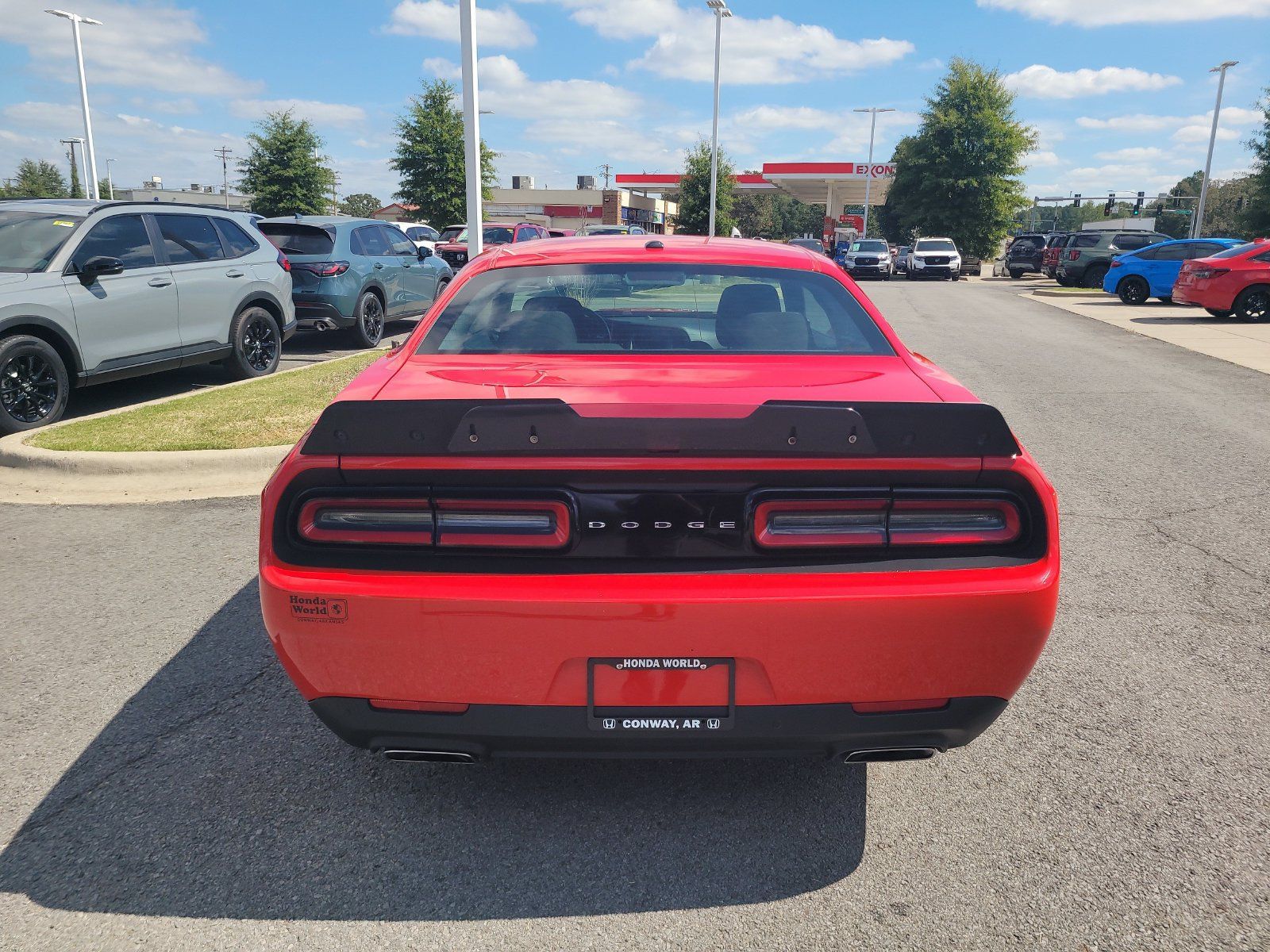 Used 2022 Dodge Challenger R/T RWD image 4