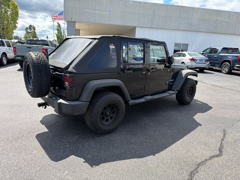 Used 2011 Jeep Wrangler Unlimited Sport AWD/4WD image 9