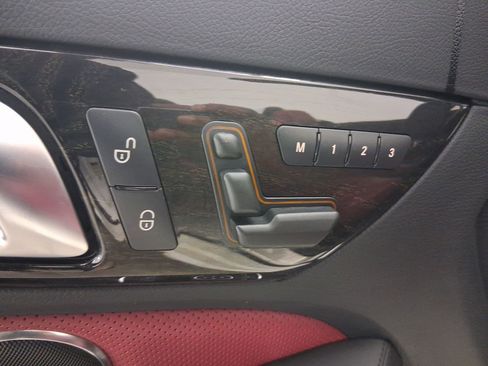 Used 2013 Mercedes-Benz SLK 55 AMG image 20