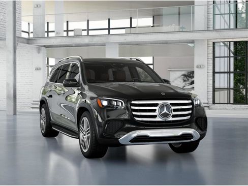 New 2026 Mercedes-Benz GLS 450 4MATIC image 9