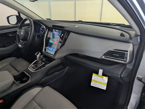 Certified 2025 Subaru Outback Limited image 18