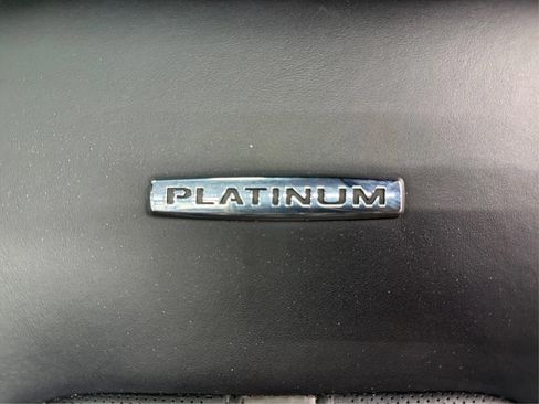 Used 2015 Ford F150 Platinum w/ Equipment Group 701A Luxury AWD/4WD image 41