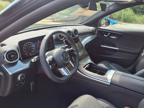 Used 2025 Mercedes-Benz C 300 4MATIC Sedan image 13