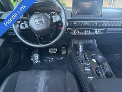 Used 2025 Honda Civic Sport image 17