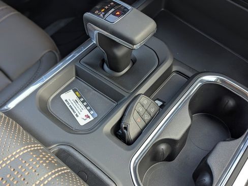 New 2026 Chevrolet Silverado 1500 High Country w/ Midnight Edition image 29