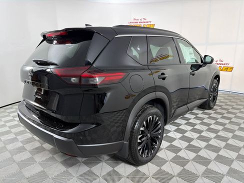 New 2026 Nissan Rogue SV image 7