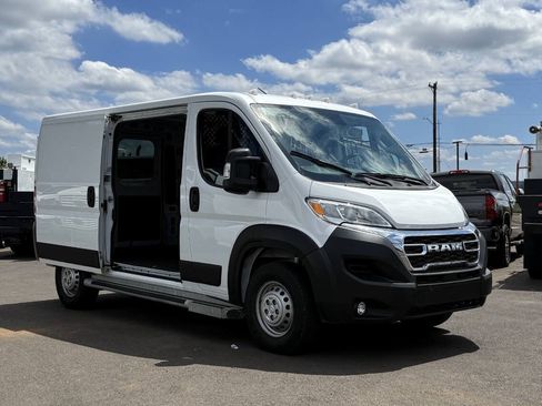 Used 2025 RAM ProMaster 2500 w/ U-Haul Equipment Group FWD image 1
